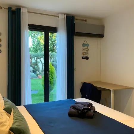 Espace Privée ,salle Bain Toilettes Chez L Habitants *