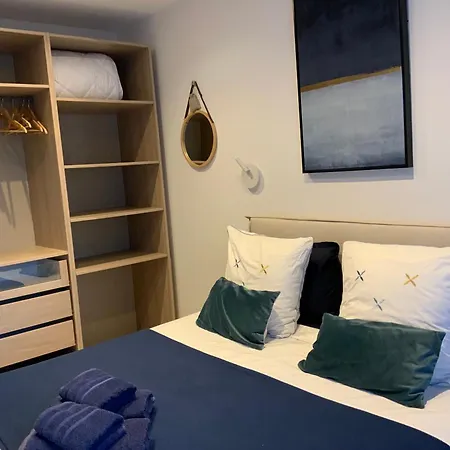 Espace Privée ,salle Bain Toilettes Chez L Habitants *