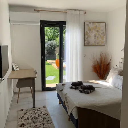 Espace Privée ,salle Bain Toilettes Chez L Habitants